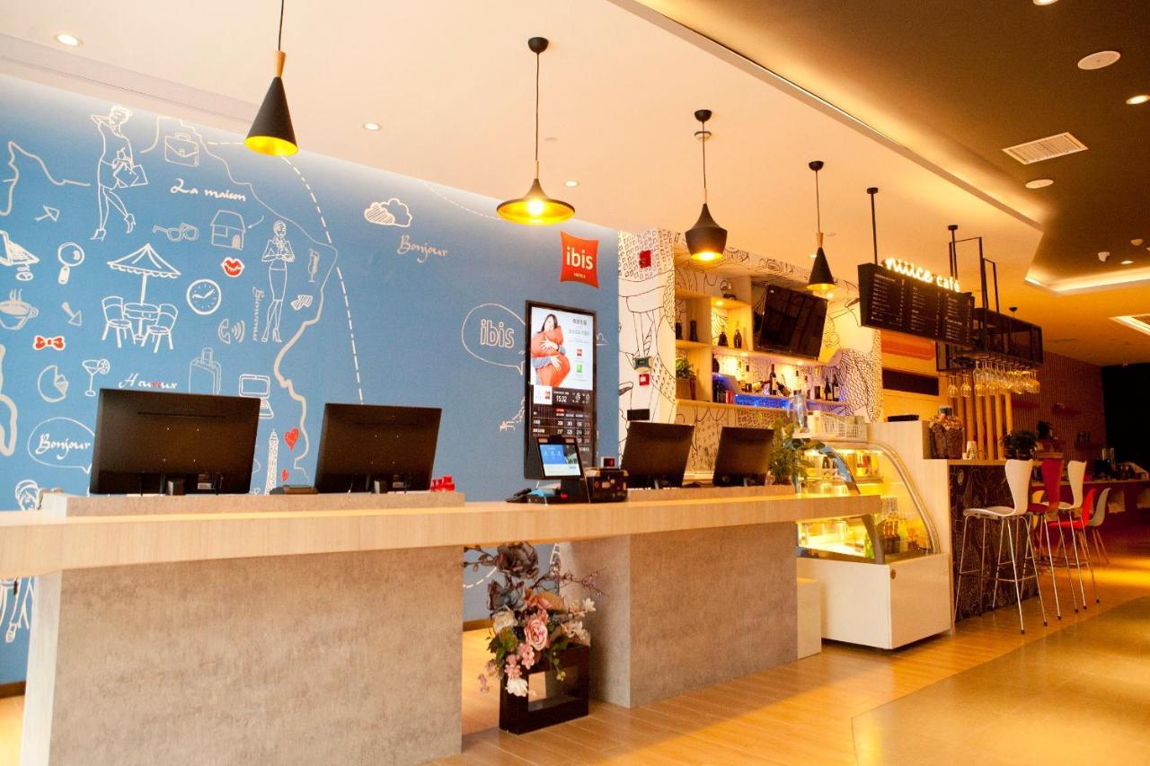 Hotel Ibis Tianjin Railway Station North Square Extérieur photo